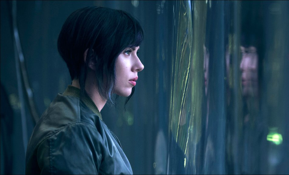 производители пытаются CGI Скарлетт Йоханссон, чтобы она выглядела более азиатской?