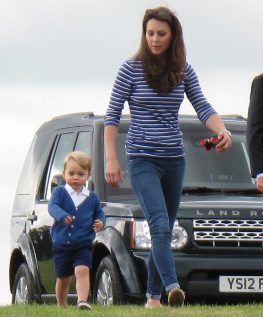 Герцогиня Кейт и Принц Джордж вышли посмотреть благотворительный матч по поло