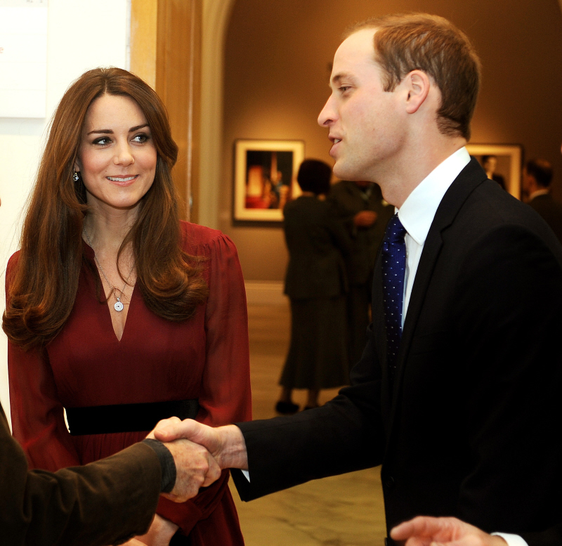 Герцогиня Кейт и принц Уильям снова отправились в отпуск (вроде) в Швейцарию