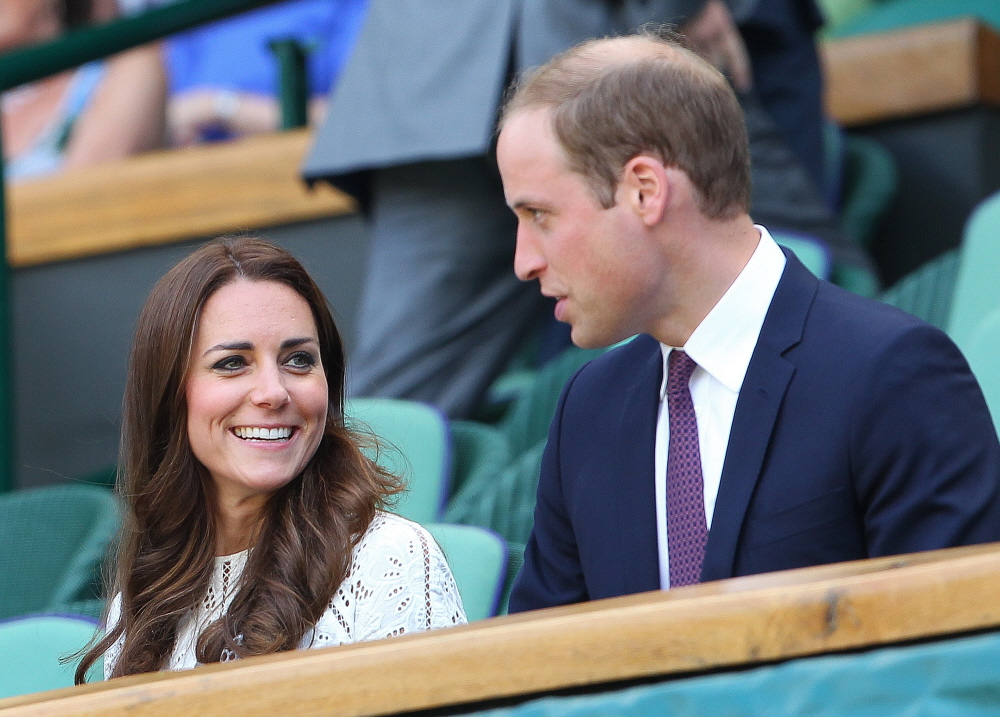 Герцогиня Кейт и Уильям были подозрительно ласковы во время свидания