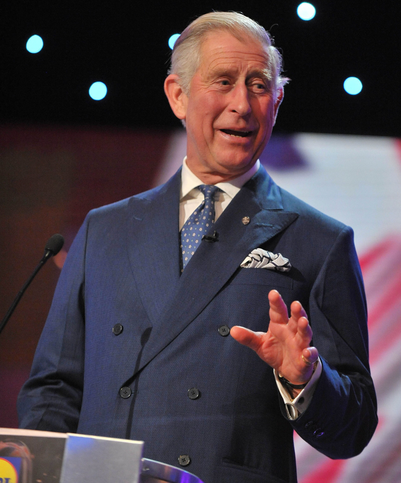 Принц Чарльз говорит о своем нетерпении по поводу смерти его мамы, королевы?