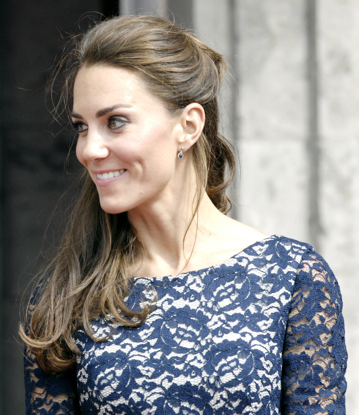 Герцогиню Кейт раскритиковали в NYFW за то, что она не была модницей