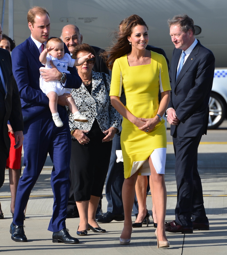 Герцогиня Кейт в желтом, структурированная Роксанда Ильинчич в Сиднее: сказка или утеря?