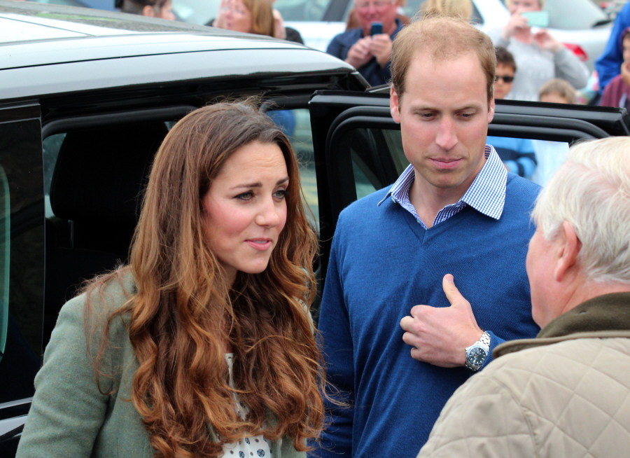 Герцогиня Кейт и Уильям выбирают личное крещение для принца Джорджа